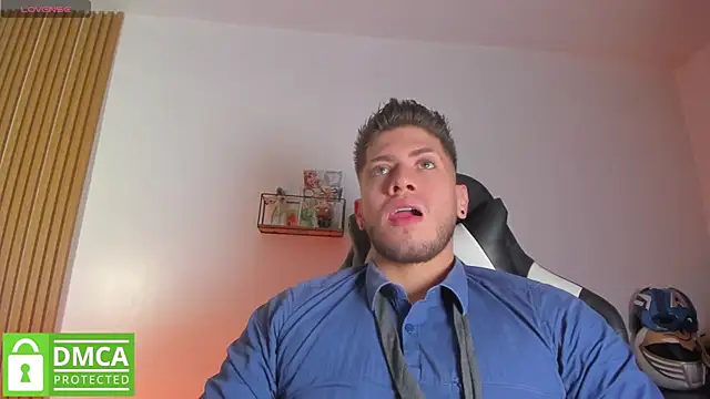 SebastianMaximoff_: онлайн-секс-чат