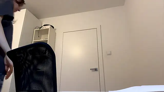 ActaedCottage's Live XXX Chat