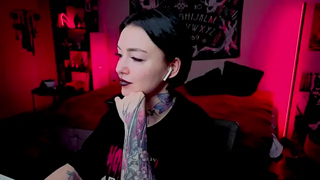 Онлайн чат XXX Magic_Allie