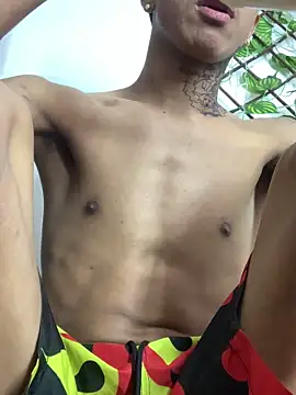 Anthony_clark1 Live XXX-chat