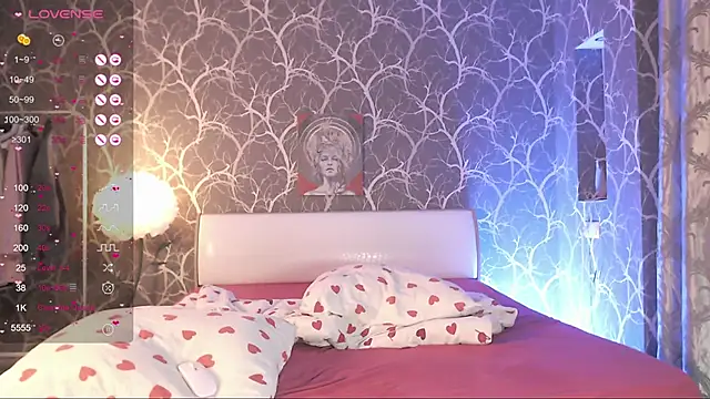 MiaMiaMeow's Live XXX Chat