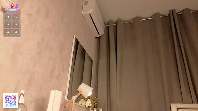 DaynaMacha Chat XXX live