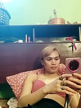 Czat XXX na żywo – QueenSoreal
