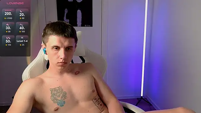 Онлайн чат XXX first_mark