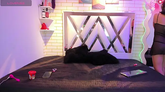 Red_Angell_'s Live XXX Chat