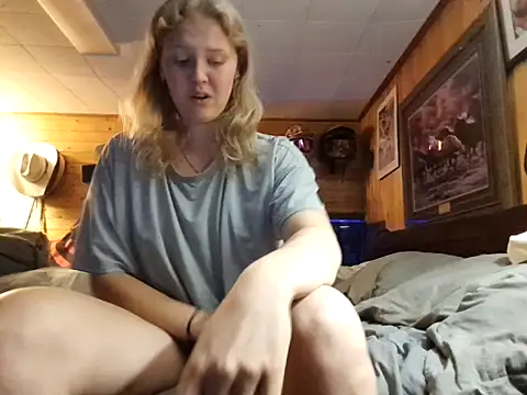 Ryan_and_Aurora Chat XXX in diretta