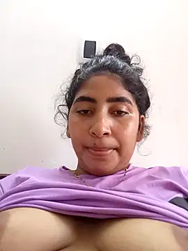 KENDRA-6-9's Live XXX Chat
