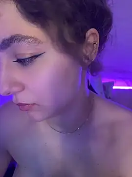 Chatroom XXX en direct de Your_insomniya