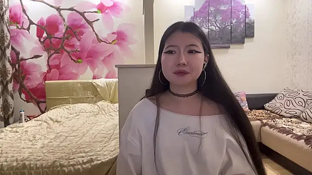MaeRaads' Live XXX Chat
