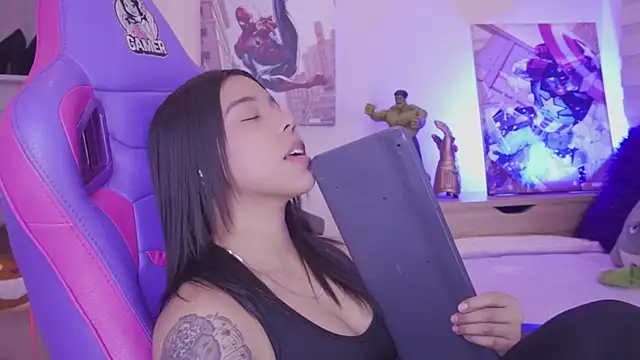 madelyn_rose_: απευθείας συνομιλία ΧΧΧ