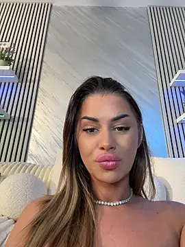KirstieVegas' Live XXX Chat