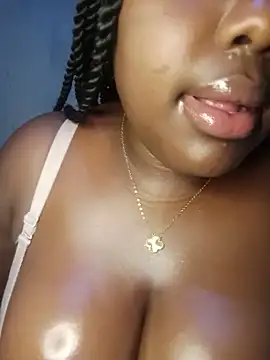 kaninipretty Adlı Modelin Canlı XXX Sohbeti