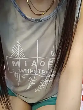 Noraaaax Adlı Modelin Canlı XXX Sohbeti