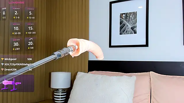 XXX chat uživo modela doll_bella_