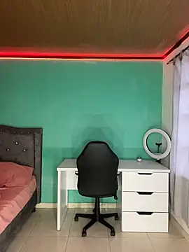 ALANAH_KITTY élő XXX-chatje