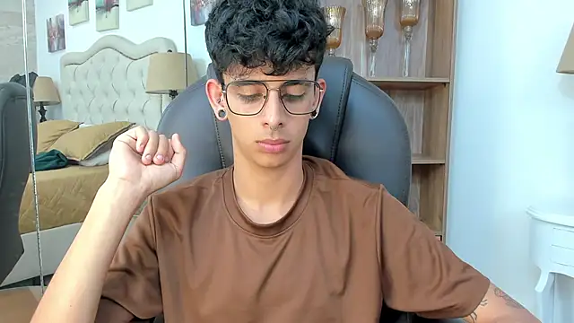 Ibratxandy 现场XXX聊天