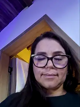 Chat +18 de MariaPau_83 ao vivo