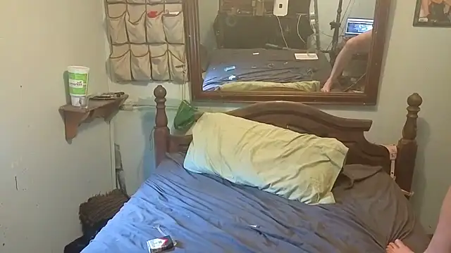 butttslut Live XXX Chat