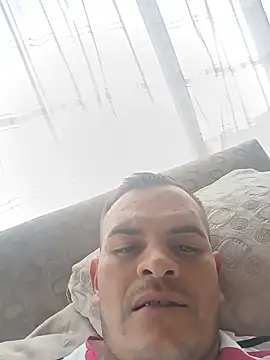 Chat XXX ao vivo de Edwin_Q