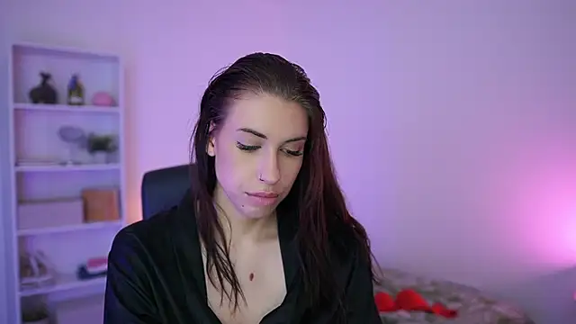 evagomess18's Live XXX Chat