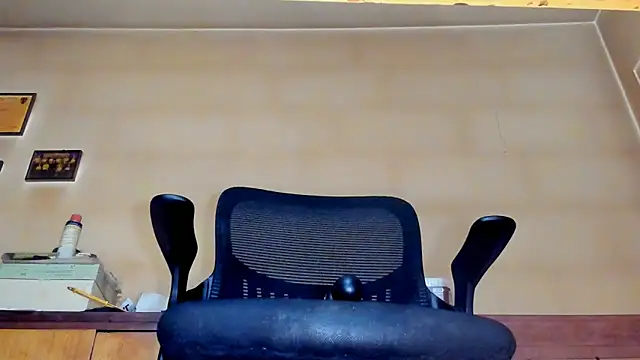 Chat XXX en directo de kinkyman47