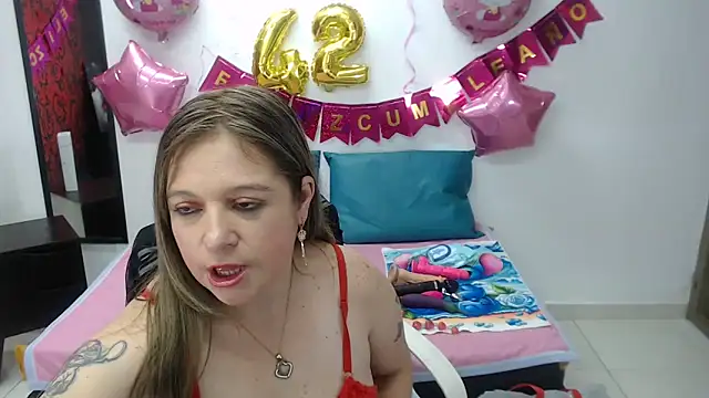 Samanta_SS' Live XXX Chat