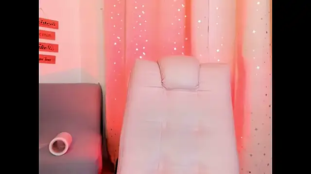 RedMeloddy 现场XXX聊天