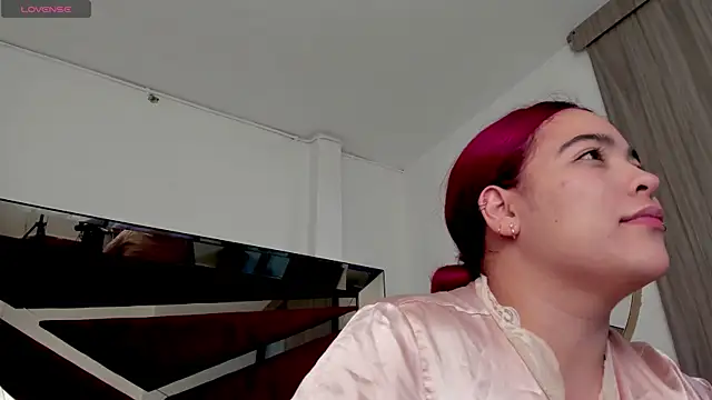 แชท XXX สดของ AfroditaVega_