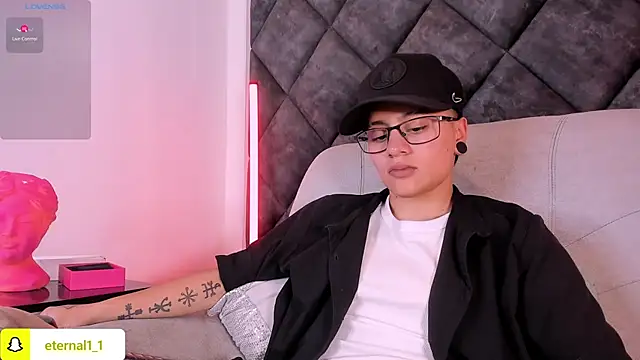 _Eternal_ Live XXX Chat