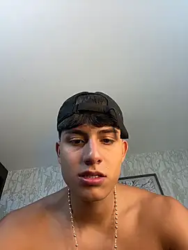 Lander_Cruz's Live XXX Chat