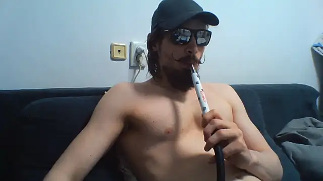 KaelNox Adlı Modelin Canlı XXX Sohbeti