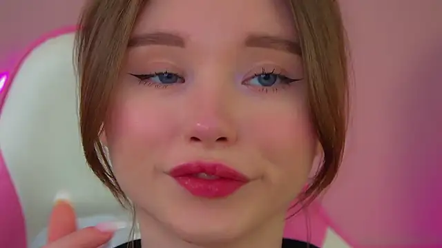 دردشة KeiraAsti الجنسية المباشرة
