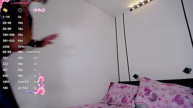 IsabellBigtitsxx 라이브 XXX 채팅