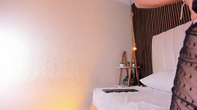 Chat XXX ao vivo de LucieMillerr