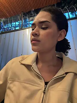 Chat XXX ao vivo de Lilithadams1
