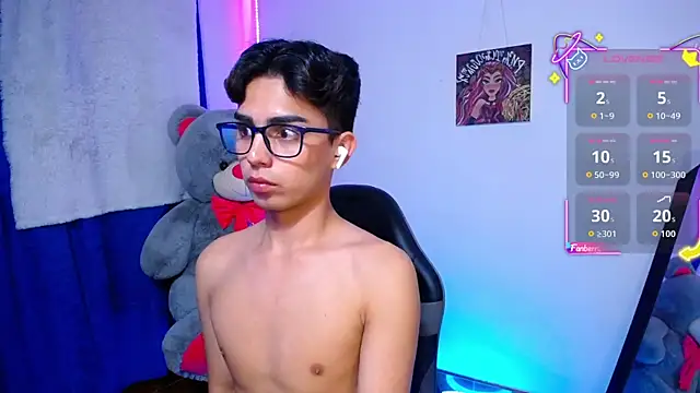 OwenBluee Webcam-Show