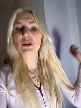 MimiLliiyy's Live XXX Chat