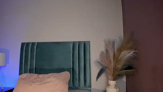 دردشة KatherinSky الجنسية المباشرة