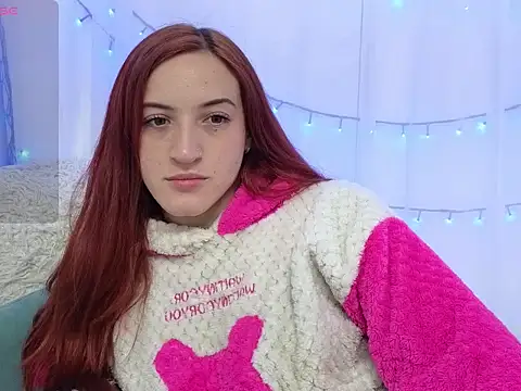 ninaa_foxのライブXXXチャット