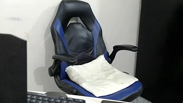 Darkkrasn Live XXX chat