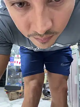 Chat +18 de Paul22cm- ao vivo