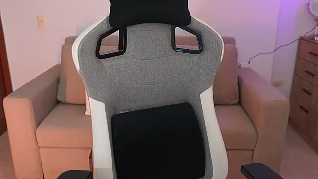 anyacutex's Live XXX Chat