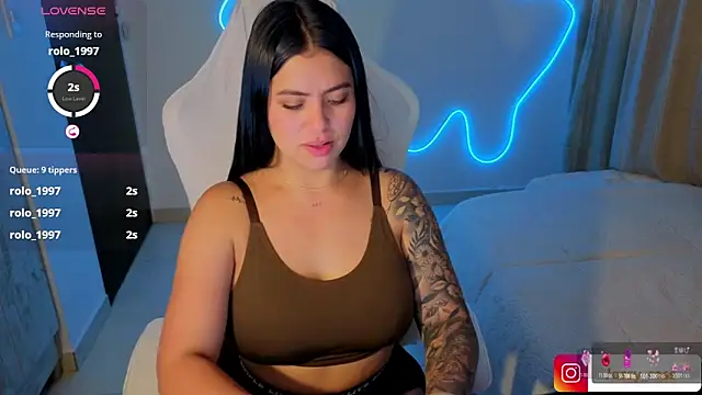 Chat XXX en directo de Victoryyy_