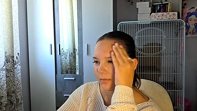 AtticNobel – Naživo XXX chat