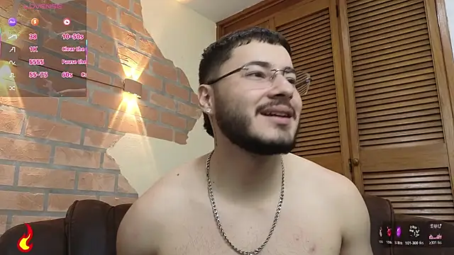 Brandon_01 live XXX chat