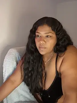 Chat +18 de paola091 ao vivo