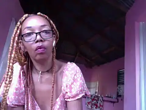 Ladyzee25's Live XXX Chat