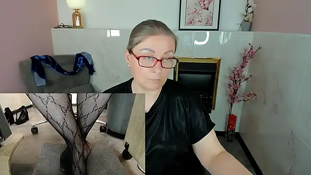 دردشة Alexandra_Kind الجنسية المباشرة