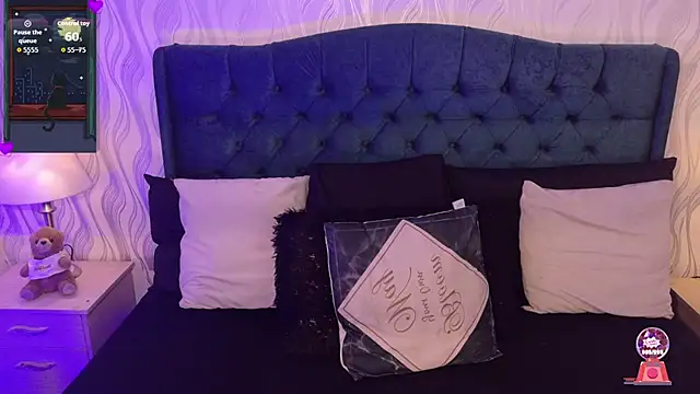 ANNE_HONEY55's Live XXX Chat