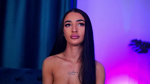 XXX chat uživo modela DeniseDevilles